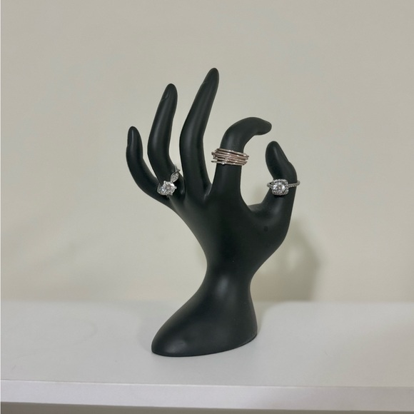 Bundle of Rings - Picture 2 of 8